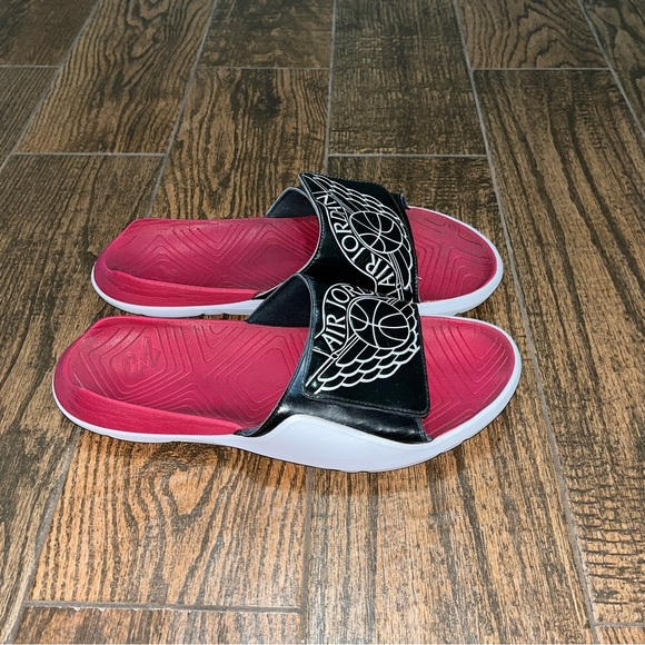 Mens Air Jordan Jumpman Hydro 7 Bred Slides Sandals Sz. 11 - Picture 3 of 3